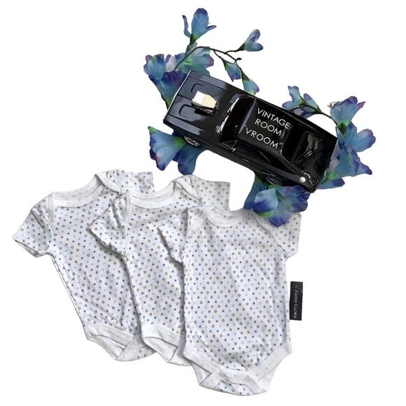 Faded Glory NWT Set of 3 Onesie for Babies NB - Picture 1 of 7